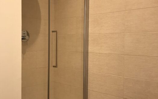 Trilocale via privata Orio Vergani